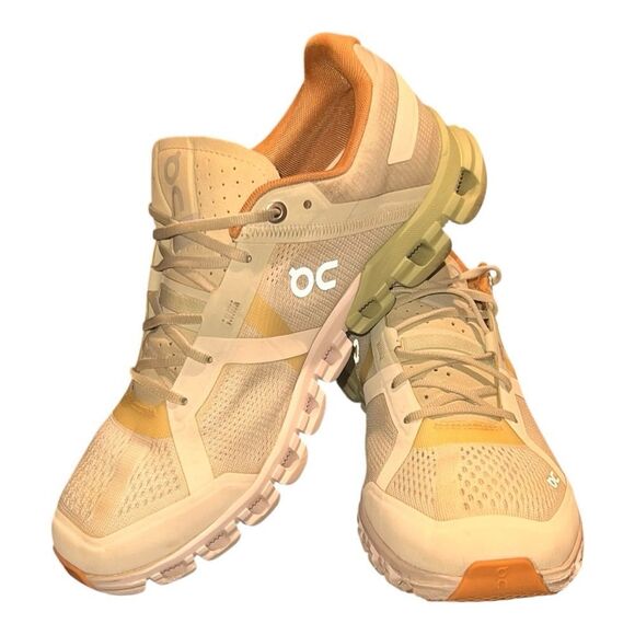 ON Cloudflow Running Shoes Aloe/White size Womens 7.5 - Picture 3 of 7